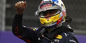 Foto zur News: F1-Qualifying Saudi-Arabien: Perez holt erste Pole seiner