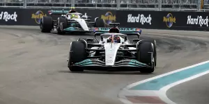 Foto zur News: Formel-1-Liveticker: Mercedes bekennt sich zur Formel 1