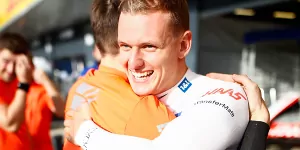 Foto zur News: Endlich Punkte: Riesenjubel um Mick Schumacher!