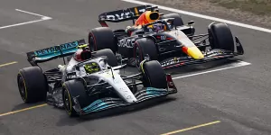 Foto zur News: F1-Rennen Zandvoort: Verstappen gewinnt, Hamilton tobt vor