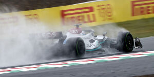 Foto zur News: F1-Training Suzuka: Mercedes mit Bestzeit am Regen-Freitag