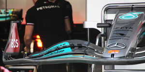 Foto zur News: Fragezeichen über Legalität: Mercedes ändert Frontflügel für