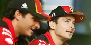 Foto zur News: Carlos Sainz: Stimmung bei Ferrari besser als es scheint