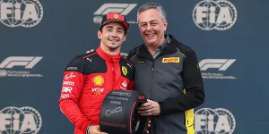 Foto zur News: F1-Qualifying: Baku-Mittelsektor beschert Leclerc die Pole