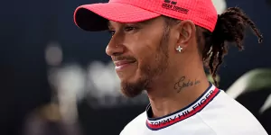 Foto zur News: Valtteri Bottas: Lewis Hamilton ist immer noch der