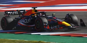 Foto zur News: Verstappen schlägt zurück: Hauchdünne Sprint-Pole vor