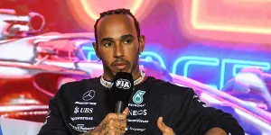 Foto zur News: Hamilton: Wolff und Mercedes unter &quot;enormem Druck&quot;, 2024