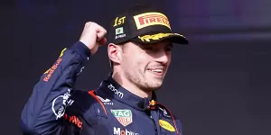 Foto zur News: Neun von zehn Teamchefs wählen Verstappen zum Fahrer des