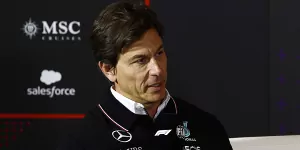 Foto zur News: Wolff bremst: Gedankenspiele über V10-Comeback in der Formel