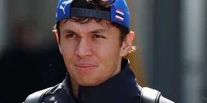 Foto zur News: Alexander Albon: Thailand-Reise endete mitten im Erdbeben!