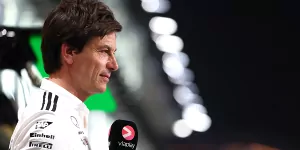 Foto zur News: Toto Wolff: Glaube nicht, dass der McLaren illegal ist