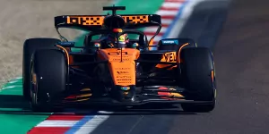 Foto zur News: Freitagstraining Imola: McLaren laut Helmut Marko &quot;absolut