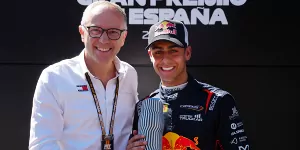 Foto zur News: Grünes Licht von der FIA für Red Bull: 17-Jähriger Lindblad erhält Superlizenz