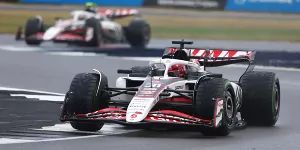 Foto zur News: Bearman vs. Ocon: Wie Haas mit der Teamkollegen-Kollision umgeht