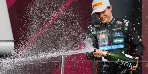 Foto zur News: Oscar Piastri ist &quot;Halbzeitmeister&quot;: Wie stehen seine Chancen auf den WM-Titel?