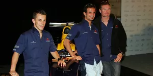 Foto zur News: Perez und Bottas: Wo Cadillacs Strategie an Red Bull 2005 erinnert