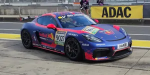 Foto zur News: Geschafft! Max Verstappen absolviert Permit-Lehrgang auf der Nordschleife