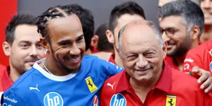Foto zur News: Teamchef Vasseur: Lewis Hamilton ist mit Ferrari "auf einem guten Weg"