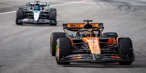 Foto zur News: Mercedes stark, Red Bull optimistisch, McLaren hofft auf Reifenvorteil