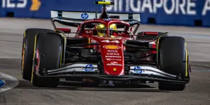 Foto zur News: FIA straft Hamilton nach Singapur-Rennen - Platzverlust an