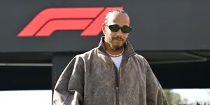 Foto zur News: Lewis Hamilton kontert Ablenkungs-Kritik bei Ferrari