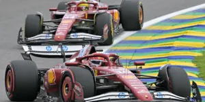 Foto zur News: Ferrari: Leclerc in Startreihe zwei, Hamilton schreibt Rennen schon ab