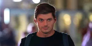 Foto zur News: "Sollen sich ins Knie f****": Was Verstappen Piastri rät