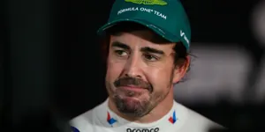 Foto zur News: Alonso erklärt Katar-Dreher: Aston Martin ist "auf Messers Schneide"
