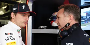 Foto zur News: "Jede Woche, jedes Rennen": Verstappen ist noch in Kontakt mit Christian Horner