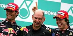 Foto zur News: Red Bull dominiert in Sepang: Endlich Vettel!