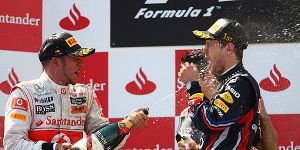 Foto zur News: Vettel bezwingt kämpferischen &quot;Torero&quot; Hamilton