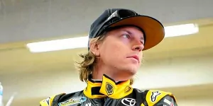 Foto zur News: Räikkönen in Grove: Läuft da was?