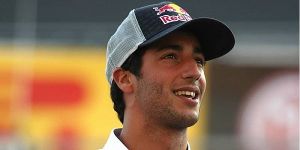 Foto zur News: Ricciardo rechnet mit Caterham-Cockpit