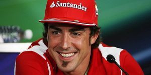 Foto zur News: Alonso denkt noch lange nicht ans Aufhören