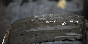 Foto zur News: Surer über Pirelli: &quot;Ein Spannungsfaktor&quot;