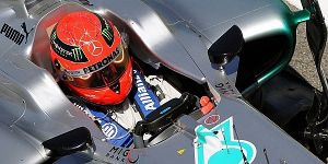 Foto zur News: Schumacher: &quot;Rennen wird eine schwierige Nummer&quot;