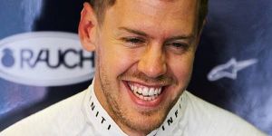 Foto zur News: Vettel: &quot;Unruhe bringt uns nicht auseinander&quot;