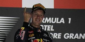 Foto zur News: Vettel jubelt: &quot;Sind wieder im Titelkampf&quot;