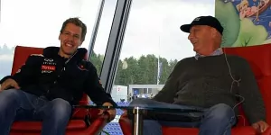 Foto zur News: Lauda: Vettel wird &quot;mit links&quot; Weltmeister