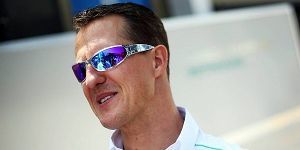 Foto zur News: Schumachers einzige Funktion bei Mercedes: Daumen drücken