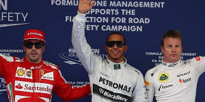 Foto zur News: Vettel pokert: Hamilton in China auf Pole