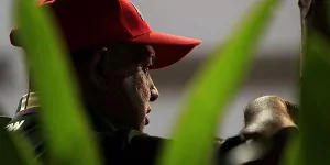 Foto zur News: Fernandes: "Hätte eher zurücktreten sollen"