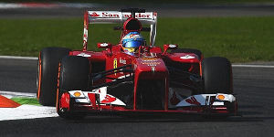 Foto zur News: Alonso: &quot;Taktik war perfekt&quot;