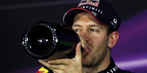 Foto zur News: Vettels Feiermarathon: &amp;quot;Um halb fünf gingen die Lichter