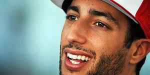 Foto zur News: Ricciardo: &quot;Werde gegen den bestmöglichen Seb antreten&quot;