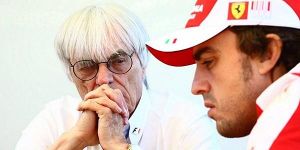 Foto zur News: Ecclestone: Alonso hat ein wenig aufgegeben