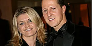 Foto zur News: Schumacher-Familie dankt Unterstützern
