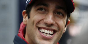 Foto zur News: Ricciardo glaubt noch an die Red-Bull-Überraschung