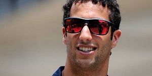 Foto zur News: Horner lobt: Ricciardo ist ein &quot;Racer&quot;