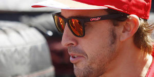 Foto zur News: Alonso spürt &quot;Leere&quot; ohne Schumacher
